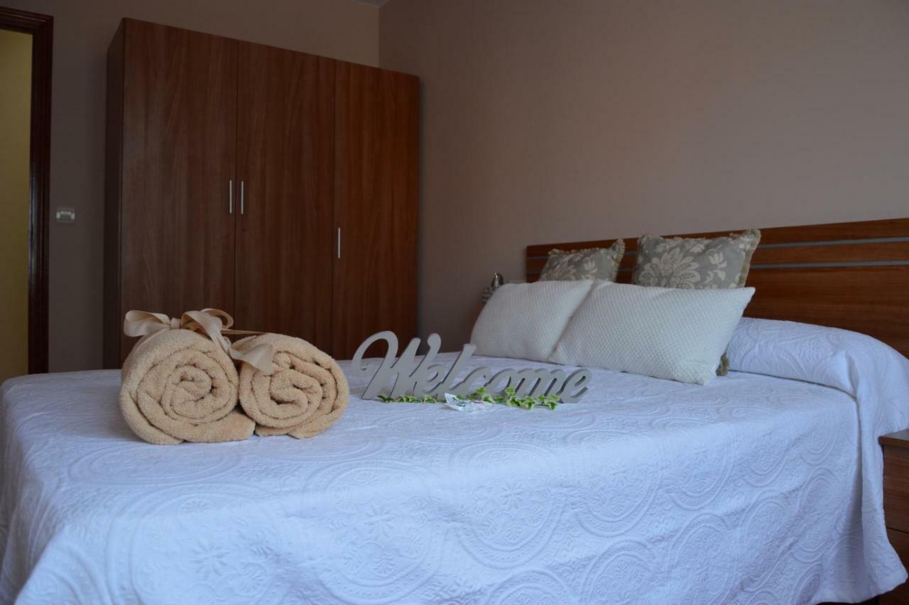 Ferienwohnung Piso Da Empegada Arzúa Exterior foto